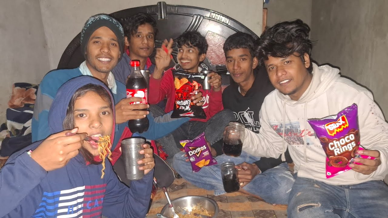 Special party with family. 😁