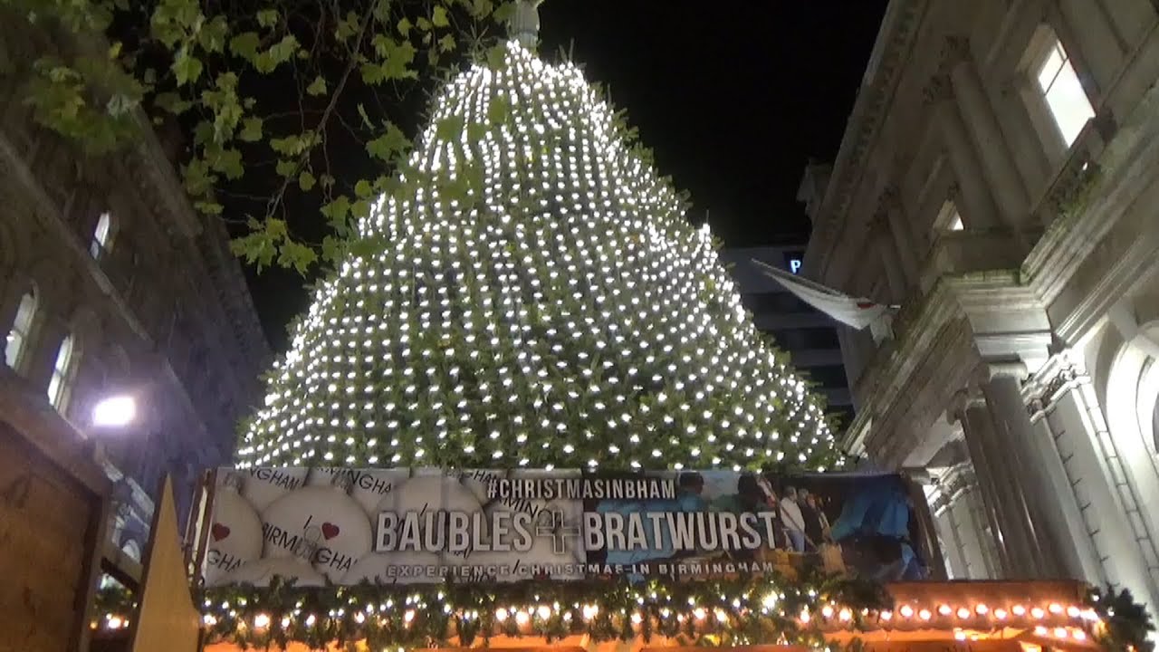 Baubles + Bratwurst + Birmingham (Birmingham Christmas German Market 2017)