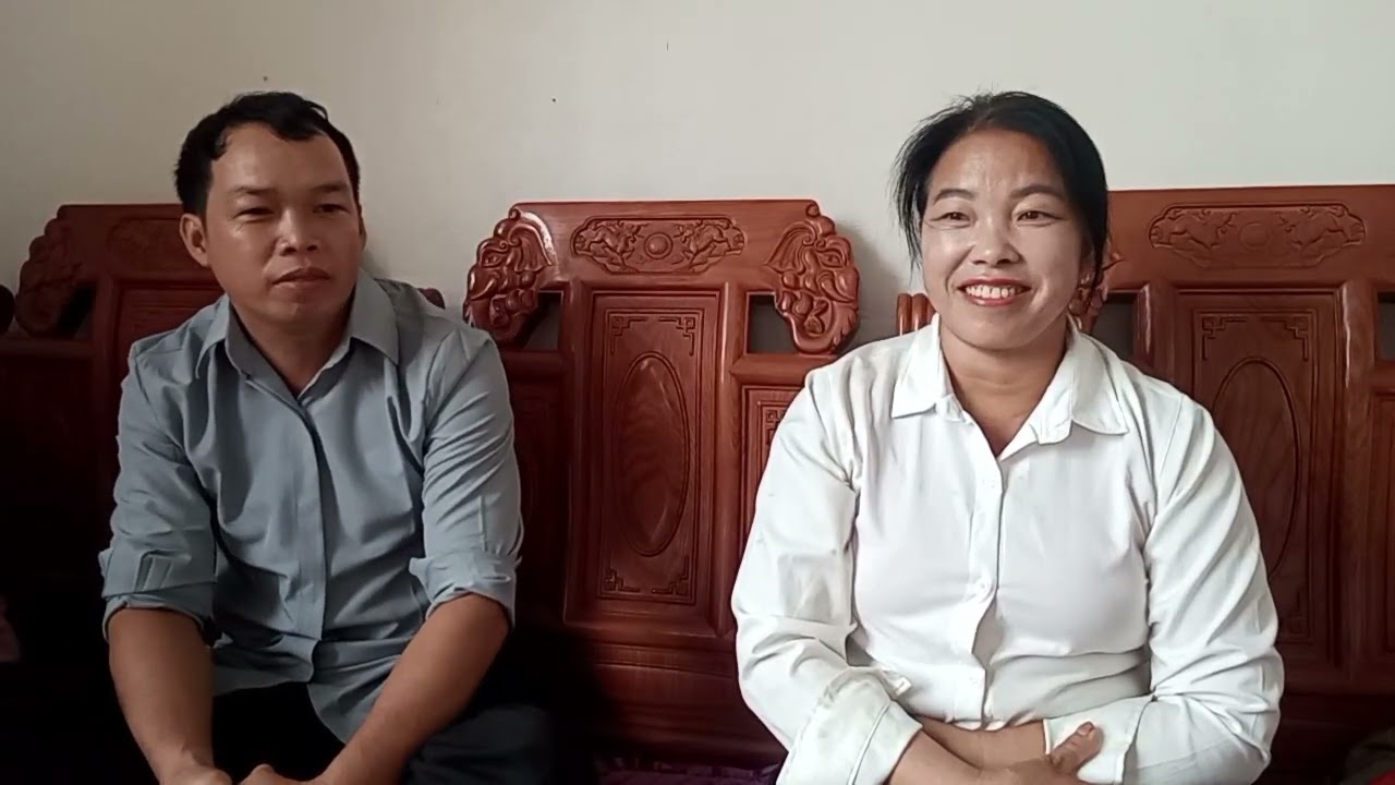 Hồng thơm gặp nông dần hát bài cho vui moi khân thinh nớ
