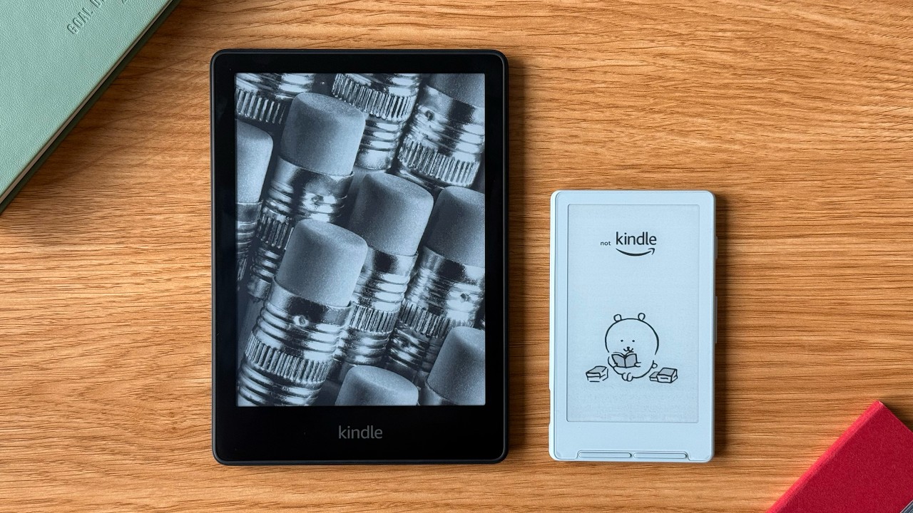 This Tiny eReader Fixed My Brain Rot - Xteink X4