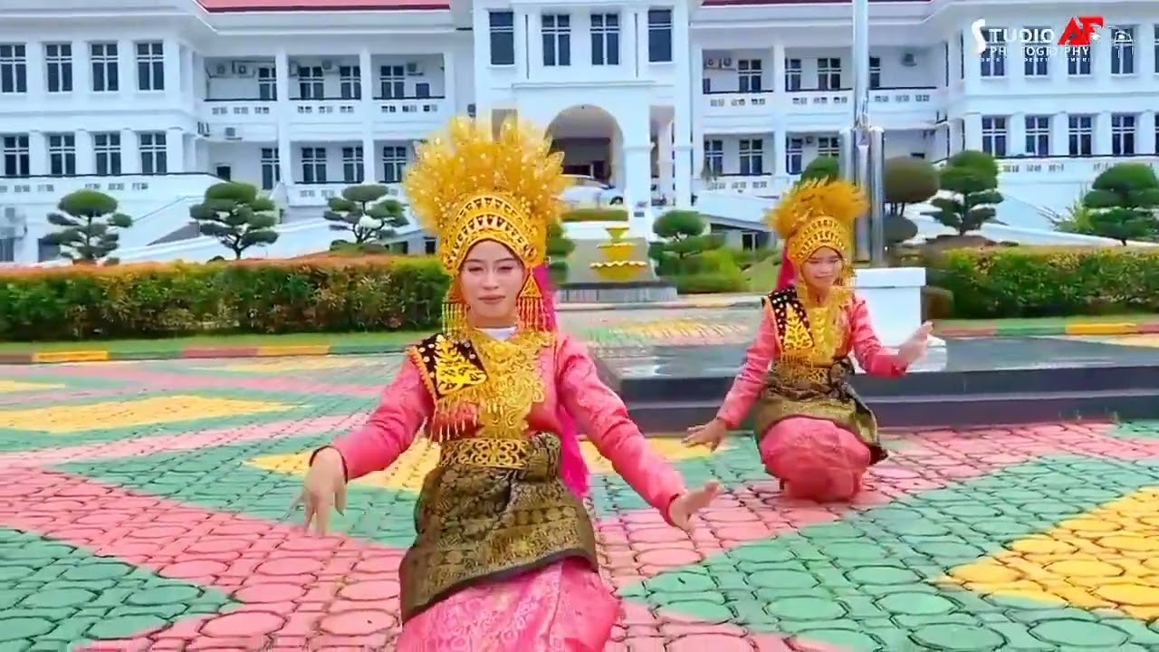 TARI PERSEMBAHAN NEW (KEPULAUAN RIAU)