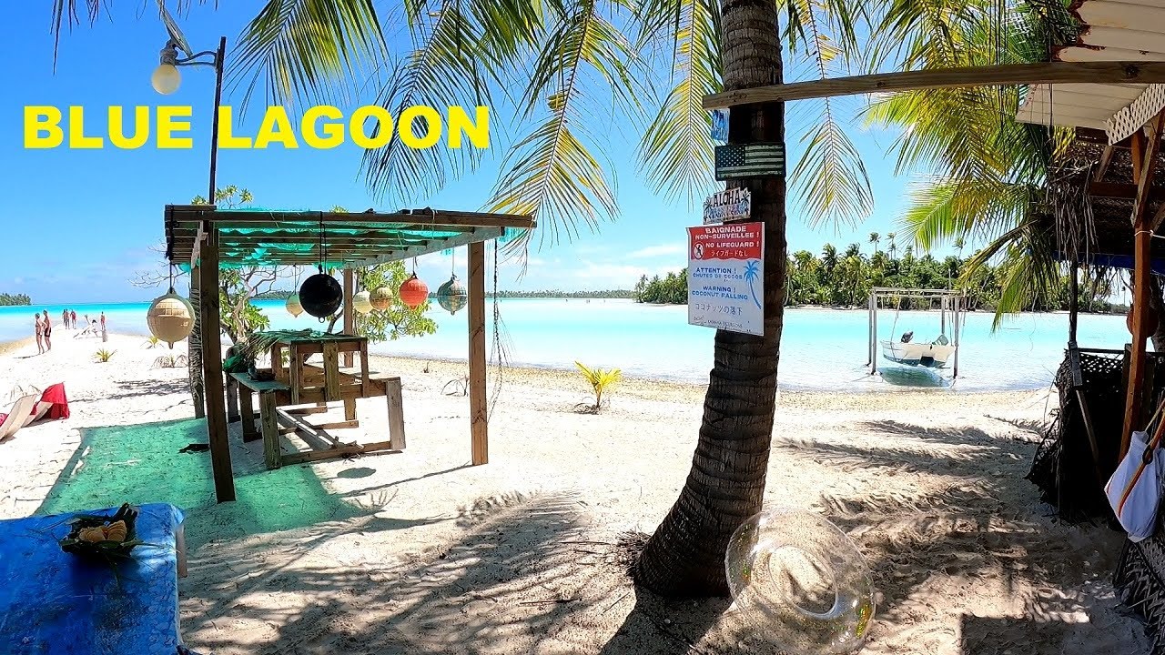 Blue Lagoon, Lagon Bleu, Rangiroa, French Polynesia. Made with Clipchamp.