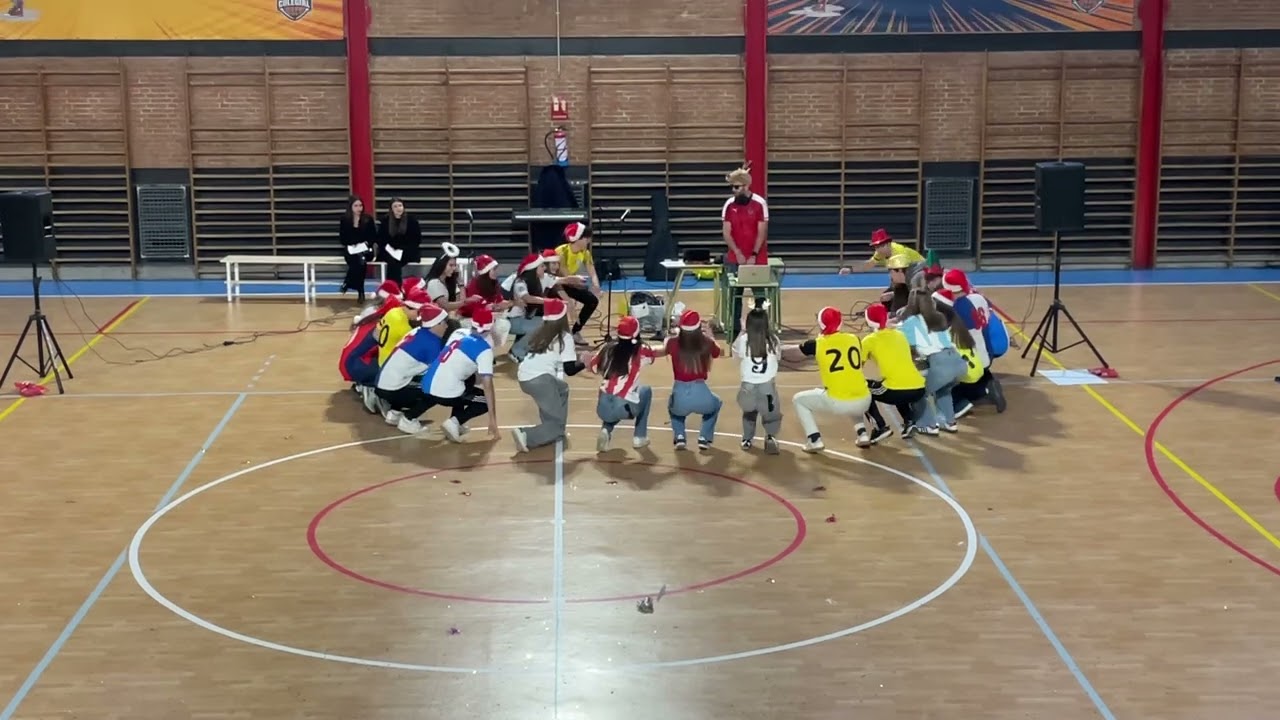 2º Bachillerato B - Remix Navideño