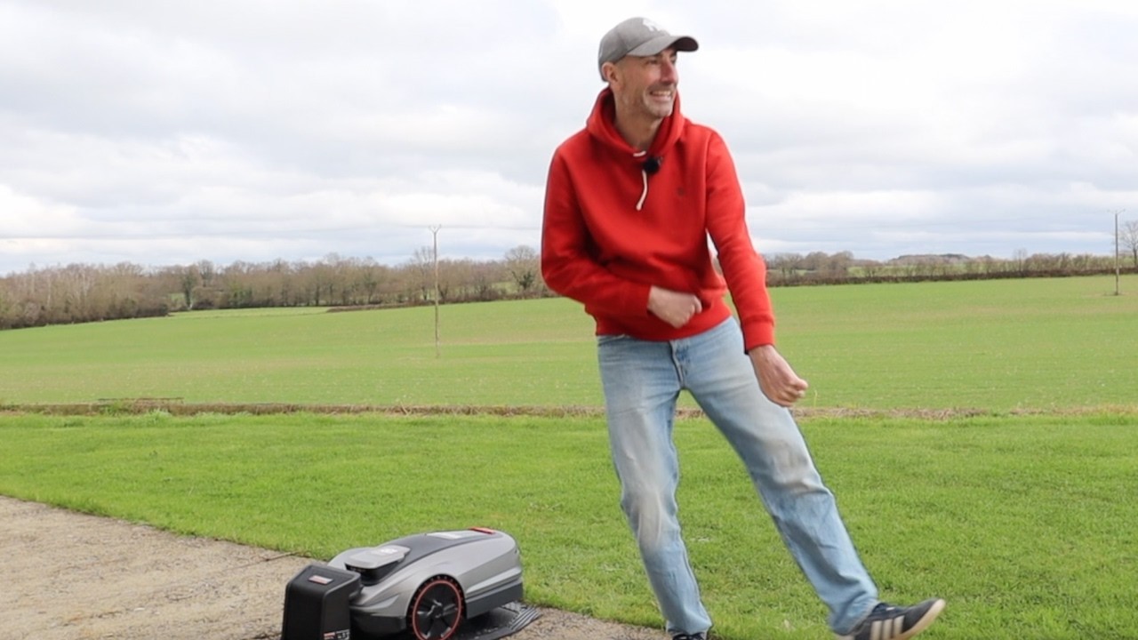 Quel est le meilleur robot tondeuse de 2025 ?