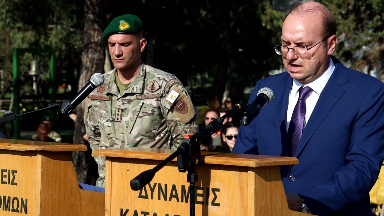 Eικόνες από την τελετή απονομής πράσινου μπερέ στους νέους καταδρομείς
