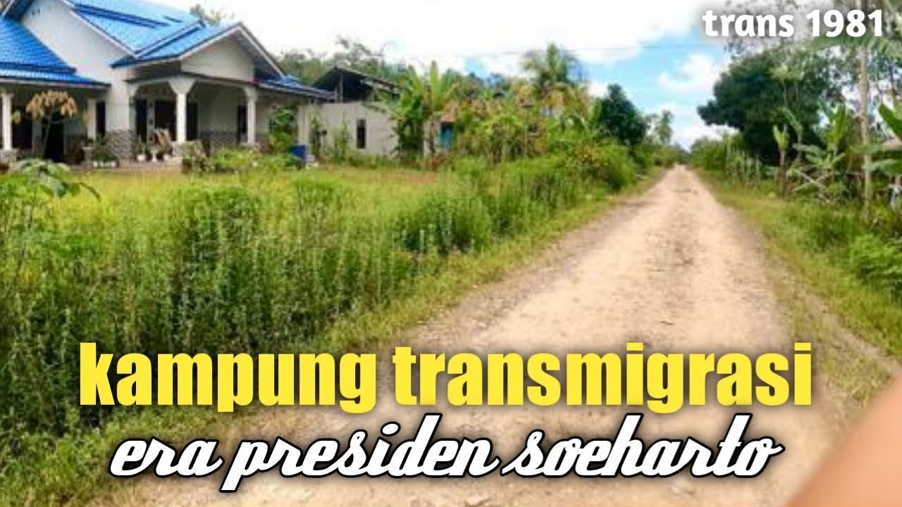 SUASANA KAMPUNG EKS TRANSMIGRASI SKPC SP-2 SINTANG KALBAR