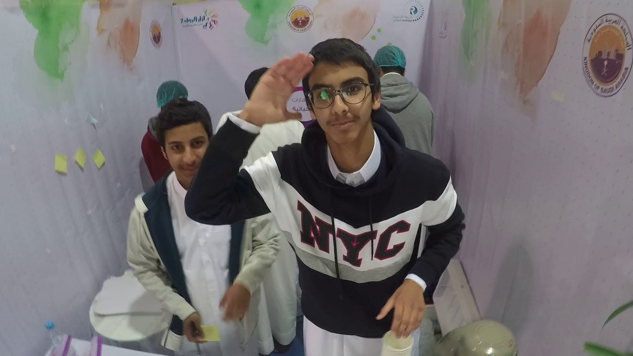 جولة في بازار الرواد 7