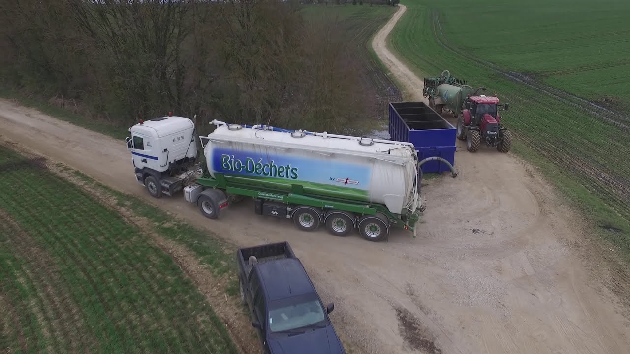 Spitzer Eurovrac Fahrzeug aus Glasfaserverbundwerkstoff SLK 2734 FV kippbar f&uuml;r Bioabf&auml;lle und G&uuml;lle
