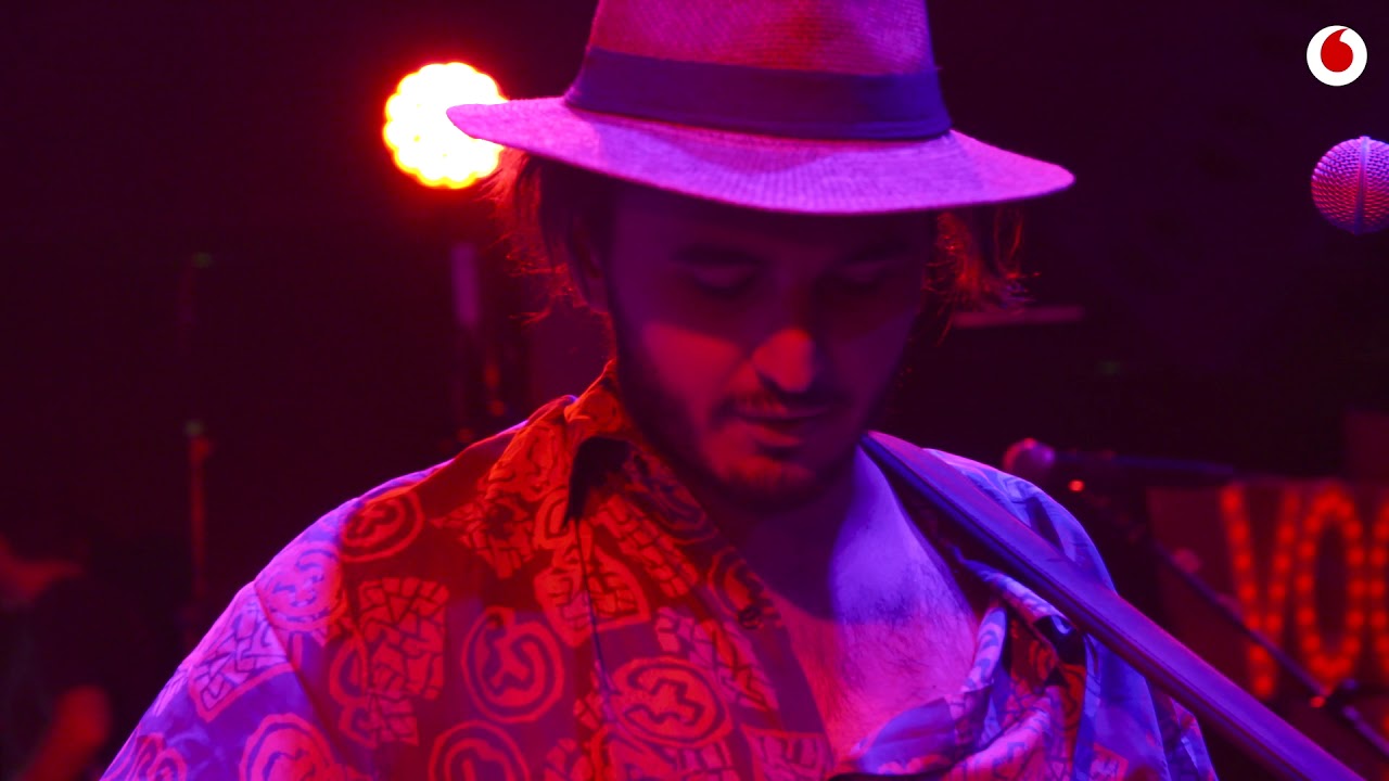Las guitarras de Isaza - Vodafone yu Music Show #yuMorat
