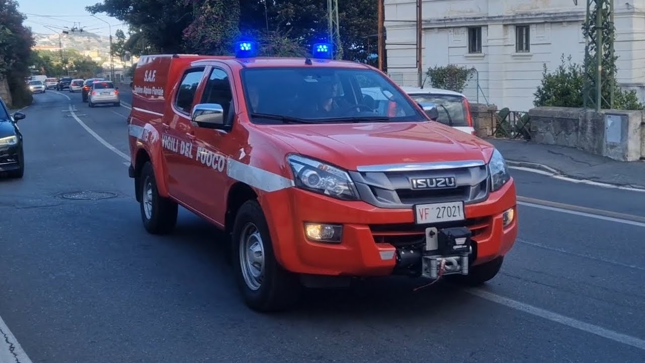 Passaggio CA/PU Isuzu SAF Vigili del fuoco Sanremo in sirena