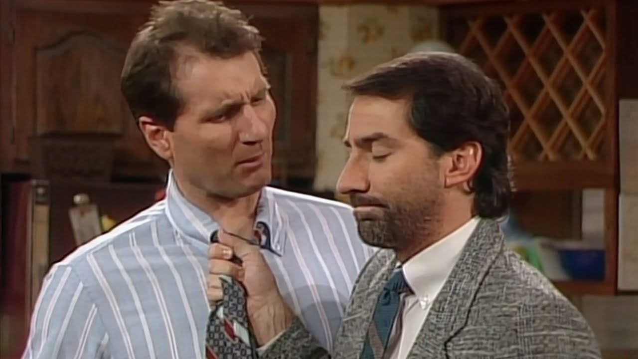 Steve se Muda con la Familia Bundy - Matrimonio Con Hijos Capitulos Completos Español Latino