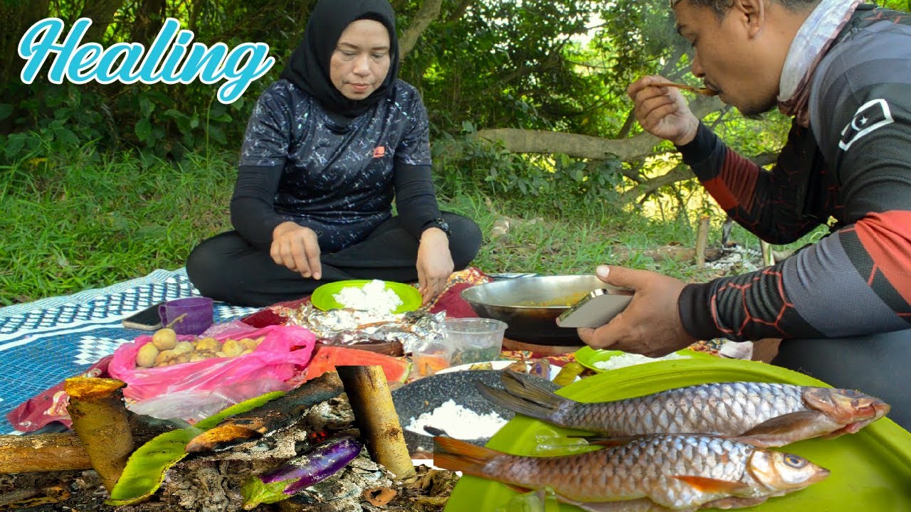 Masak Kelah, Tengas Dan Baung Tempoyak Di Sungai
