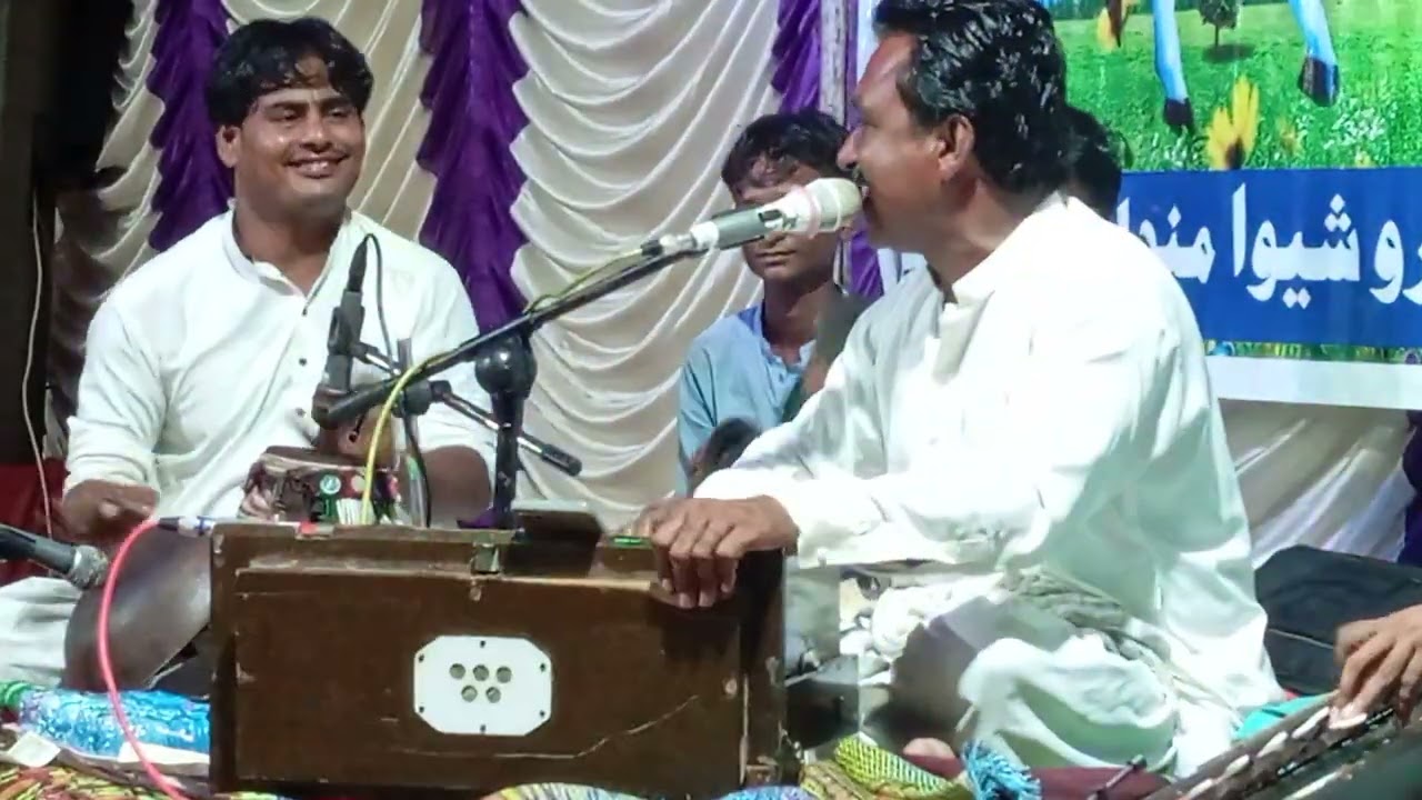 Akri achan man Mari disan Pithoro Bhajan bhagat Amolakh Karmoon Gharai 