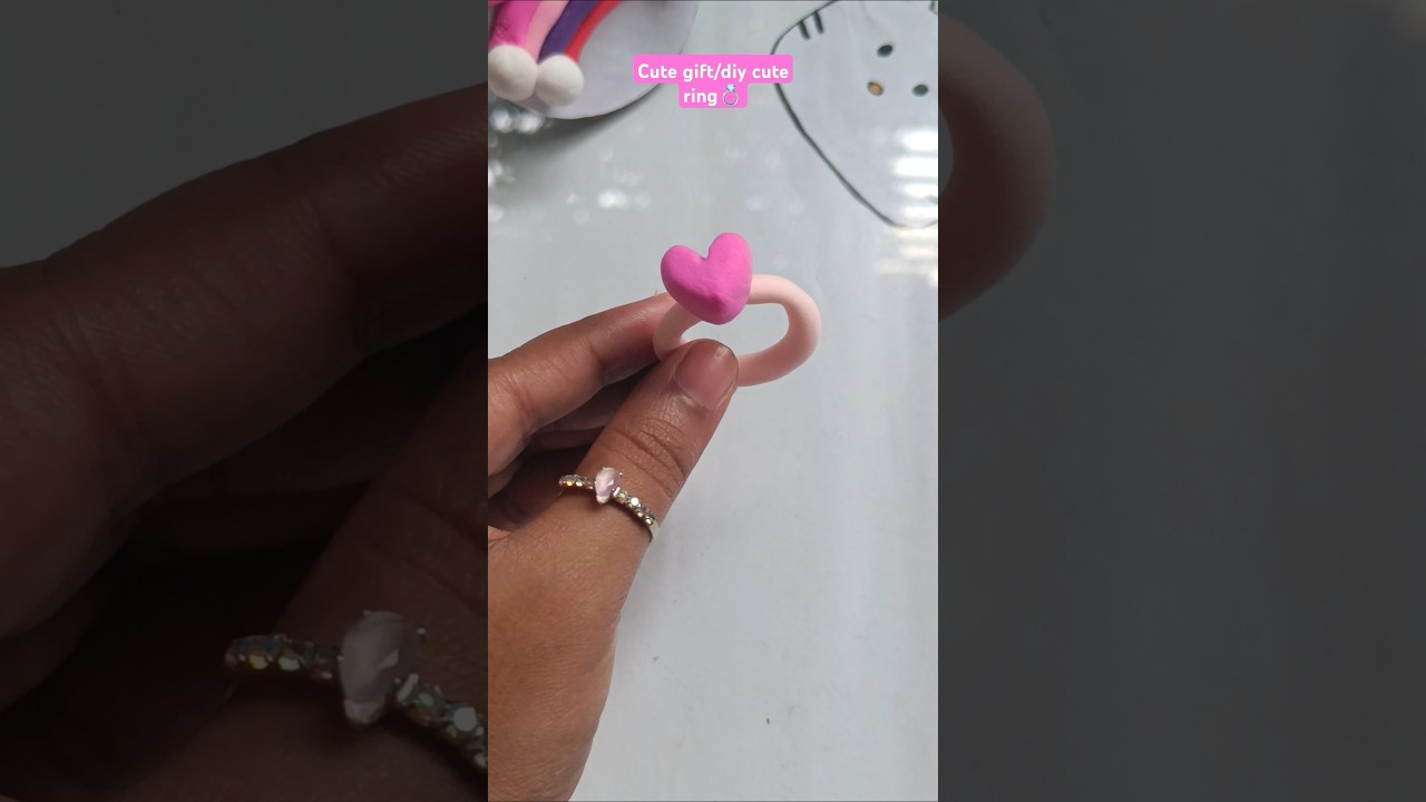 Cute gift ideas with clay/clay craft ideas#shorts #clay #diy #viralshorts