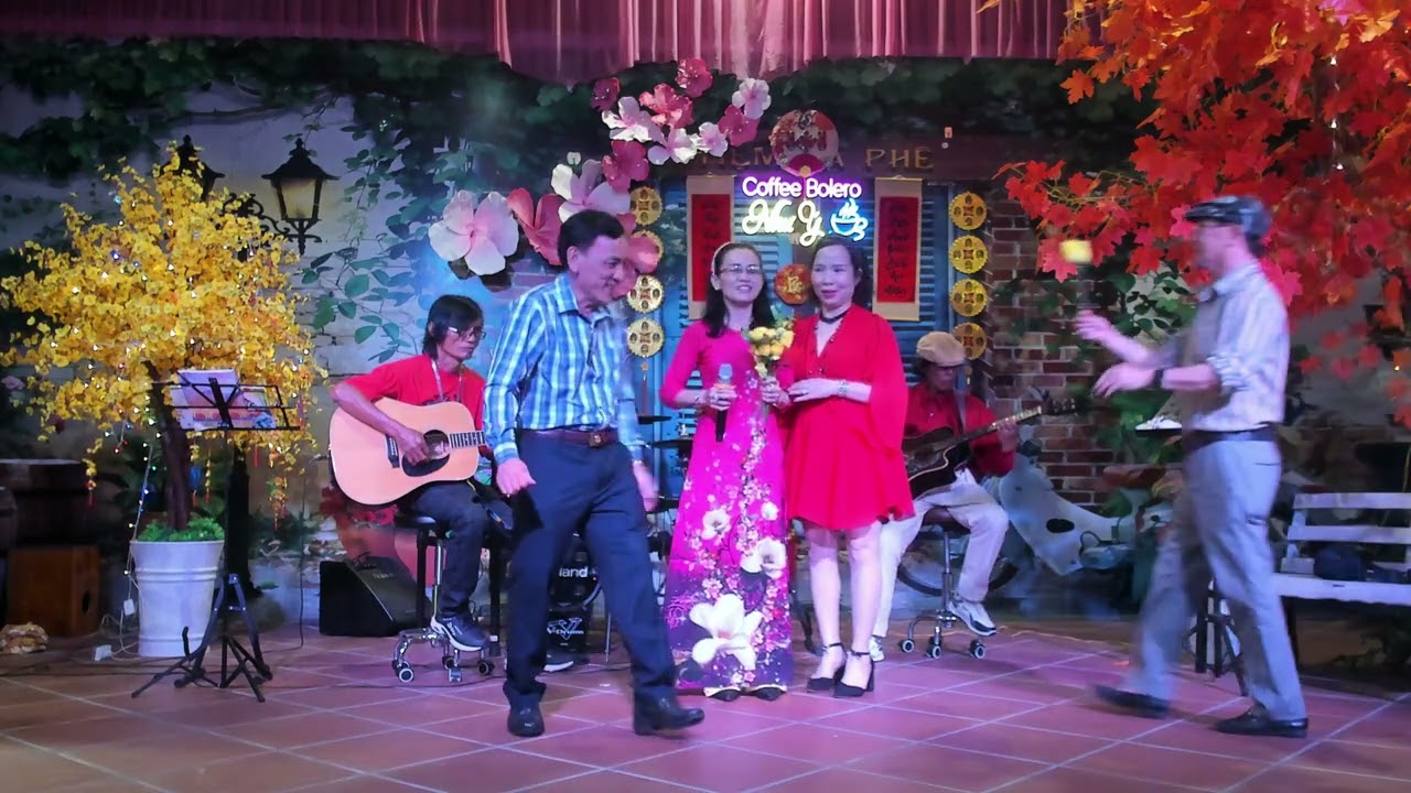 Đón xuân  -  Sáng tác: Phạm Đình Chương  - Trình bày : Xuân Liễu