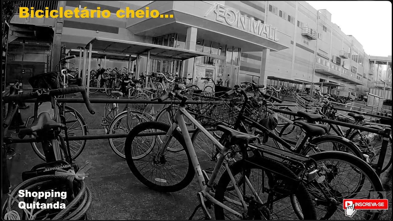 Pedalando no Japão - bicicletario cheio