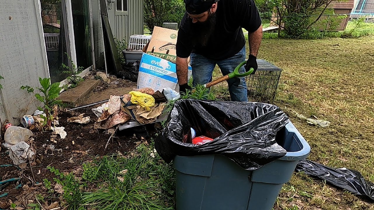 I removed 15 BAGS of TRASH from THIS PROPERTY ( DISGUSTING CLEAN UP WITH UNBELIVABLE RESULTS)