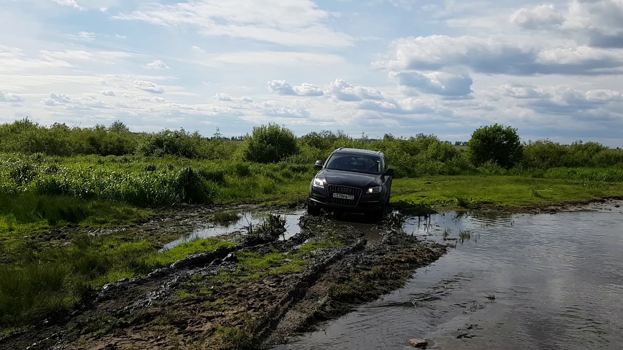 Q7 в грязи/ Q7 offroad