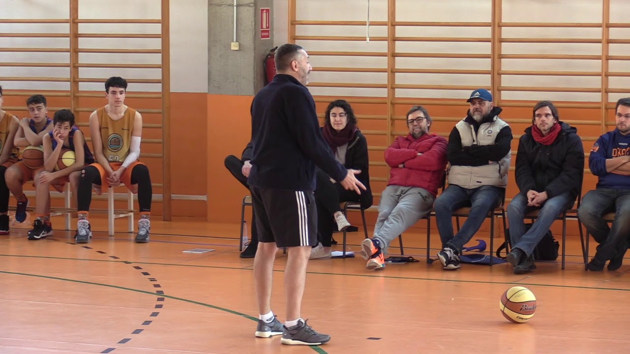 ll CLINIC PARA ENTRENADORES, V TORNEO INTERNACIONAL CMA. JOTA CUSPINERA