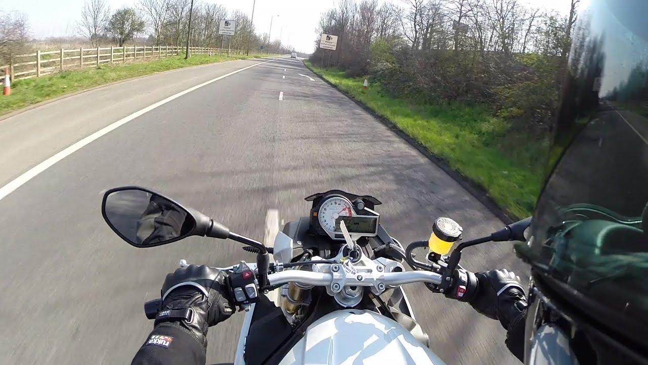 BMW S1000R test ride