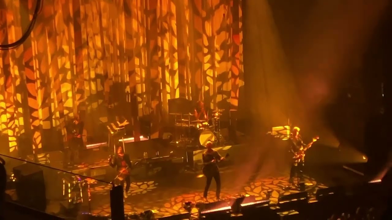 My God Is The Sun | Queens of the Stone Age | MGM Music Hall @ Fenway - Boston, MA | 6/10/2025