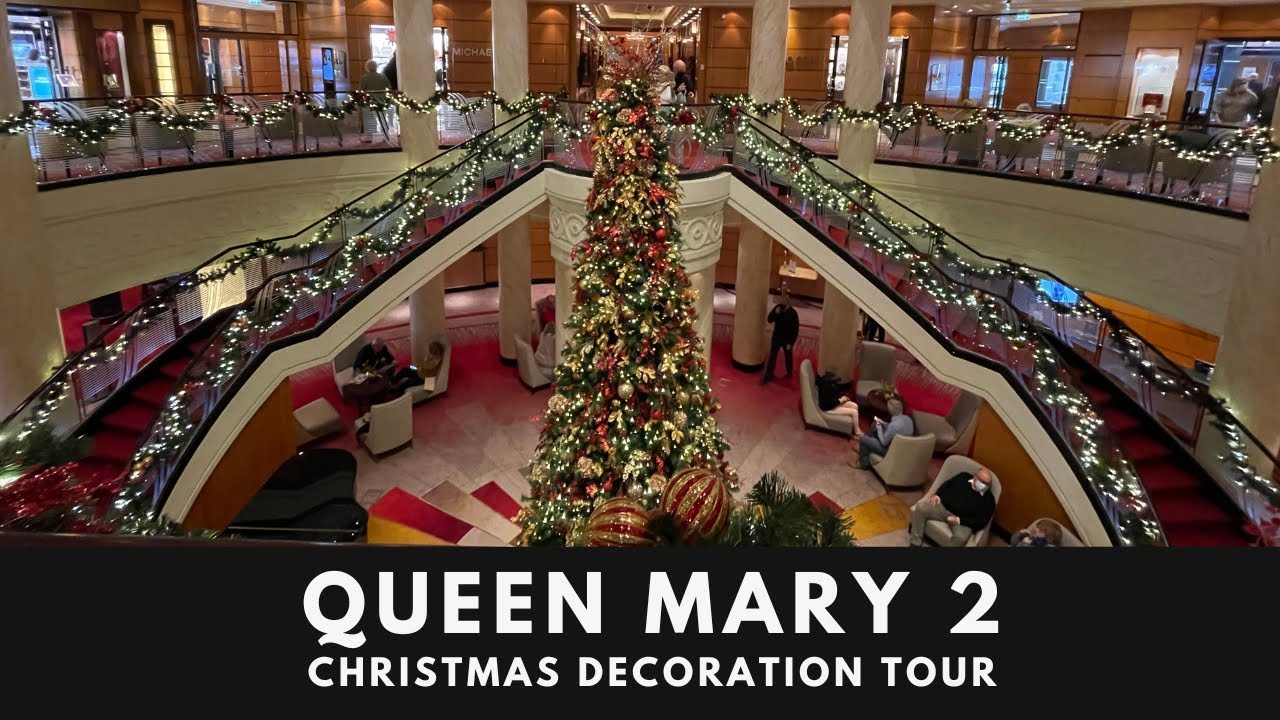 What is Cunard Queen Mary 2 like at Christmas?