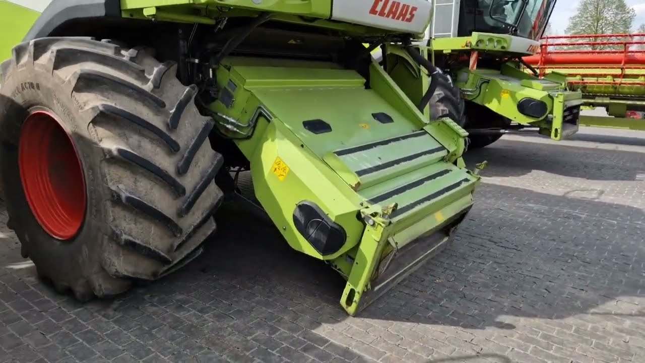 Lexion 560 (09 - 10р.) за 110-115 000 євро, три комбайни на продаж в одному місці.