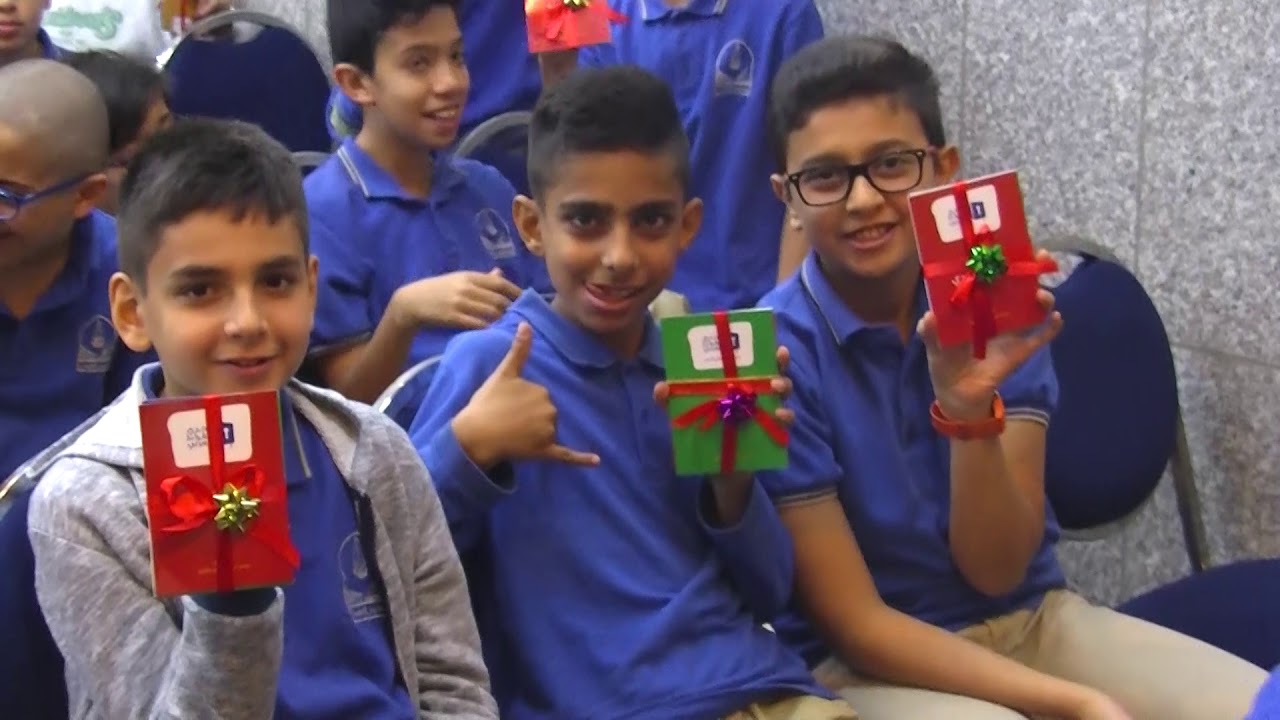 نشاط تشجيعي للطلاب المشاركين في مسابقة تحدي القراءة العربي