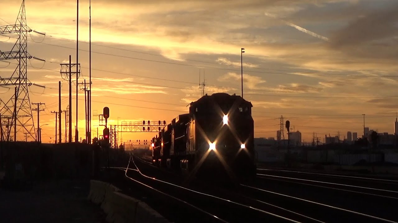 More Train Action at BNSF’s West Hobart!