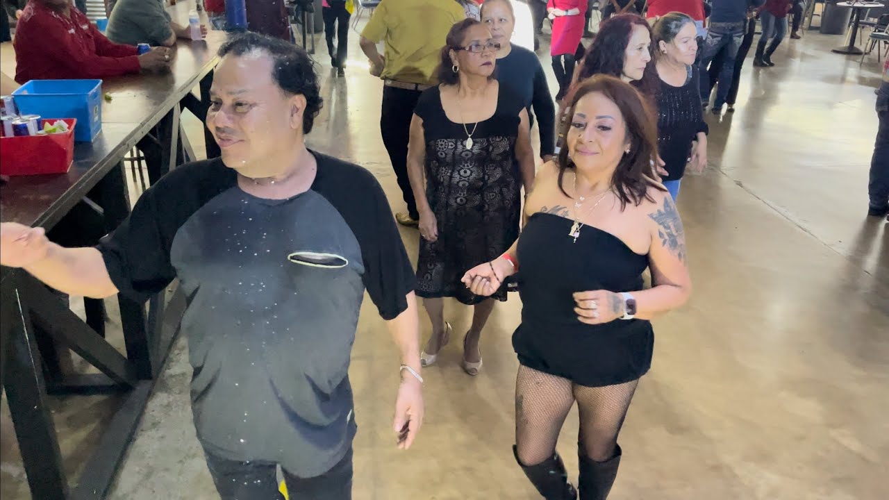 Nos vamos a celebrar el día del Amor y  la Amistad con Las Cumbias del Recuerdo
