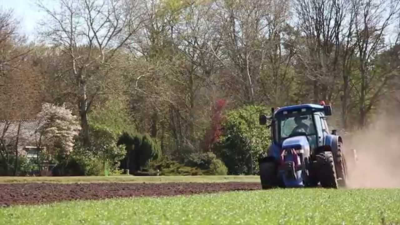 New Holland TM120