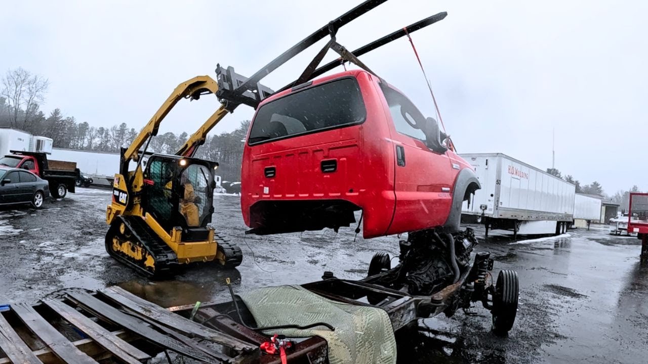 I BOUGHT A CAB FOR AN ABANDONED FORD F-350 POWER STROKE TO REVIVE