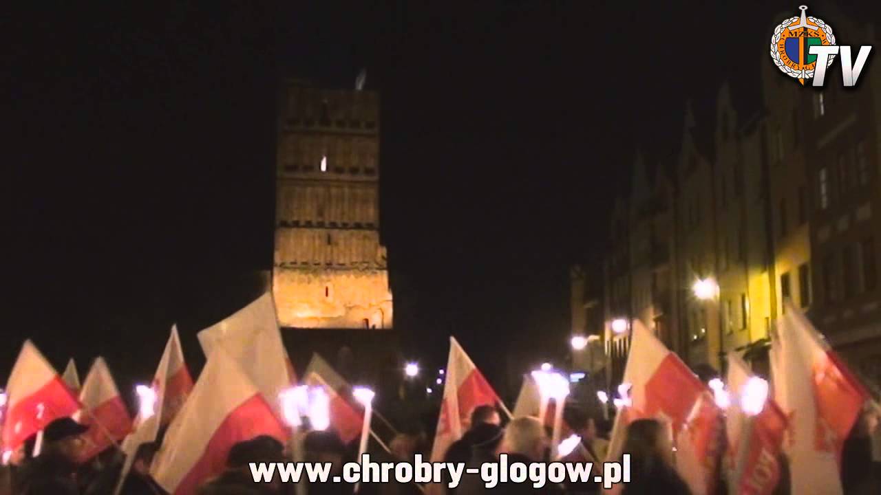 Idzie antykomuna - kibice w rocznicę wprowadzenia stanu wojennego