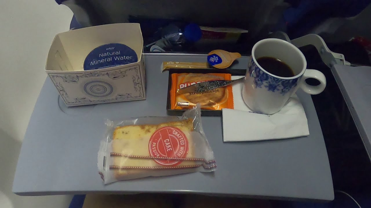UNACCEPTABLE Upgrade Offer from KLM: Madrid to Amsterdam, B737-800