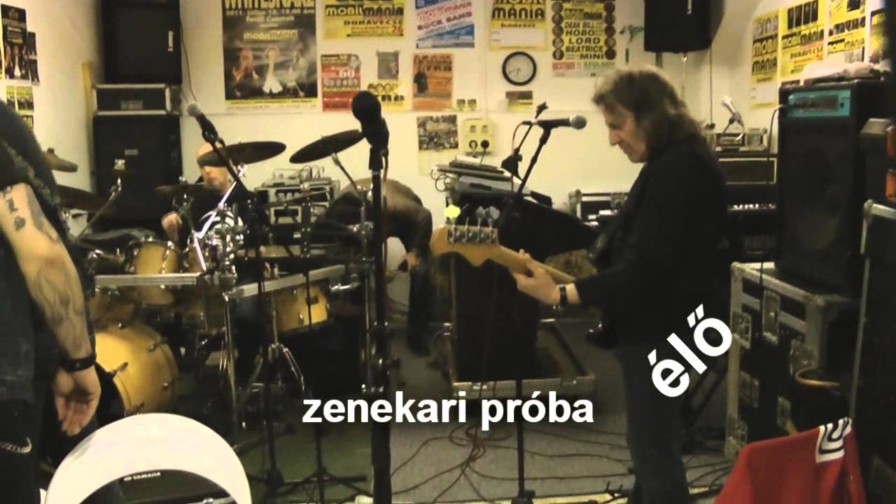 MOBILMÁNIA-az új énekessel