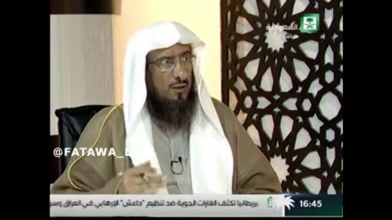 المصاب بالقولون هل يأخذ حكم من به سلس البول في الطهارة والصلاة؟