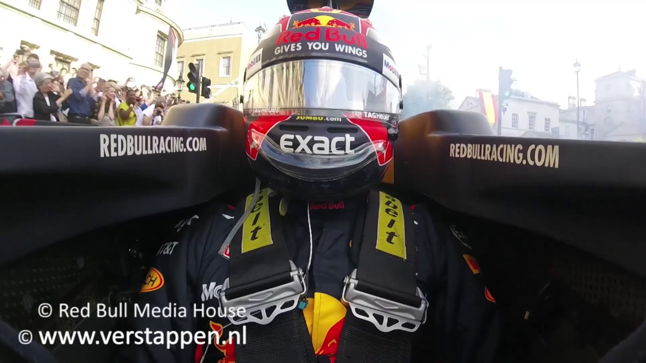 Onboard F1 demo of Max Verstappen at F1 Live London, 12/07/2017