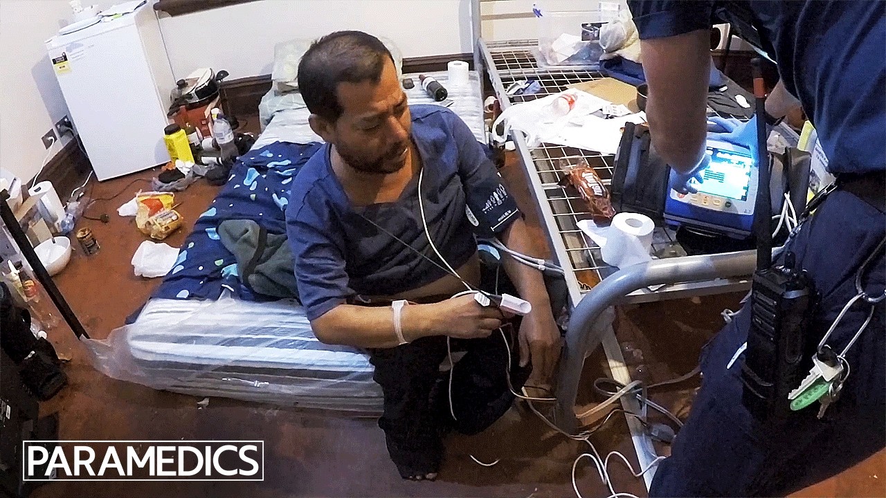 Riskiest Paramedic And EMT Emergency Call | Paramedics
