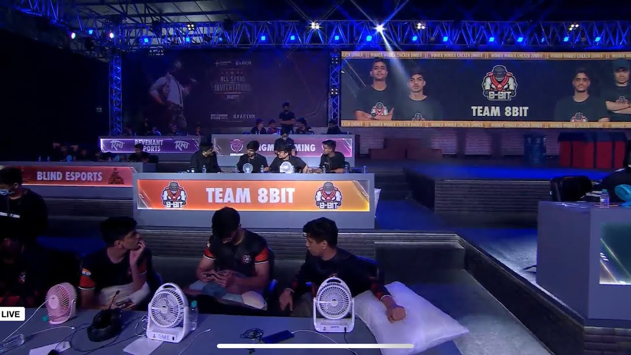 #bmoc #lanevent 8bit vs sg vs or lastzone fight aggressive 8bit #bgmi #getloconow #bmoclive