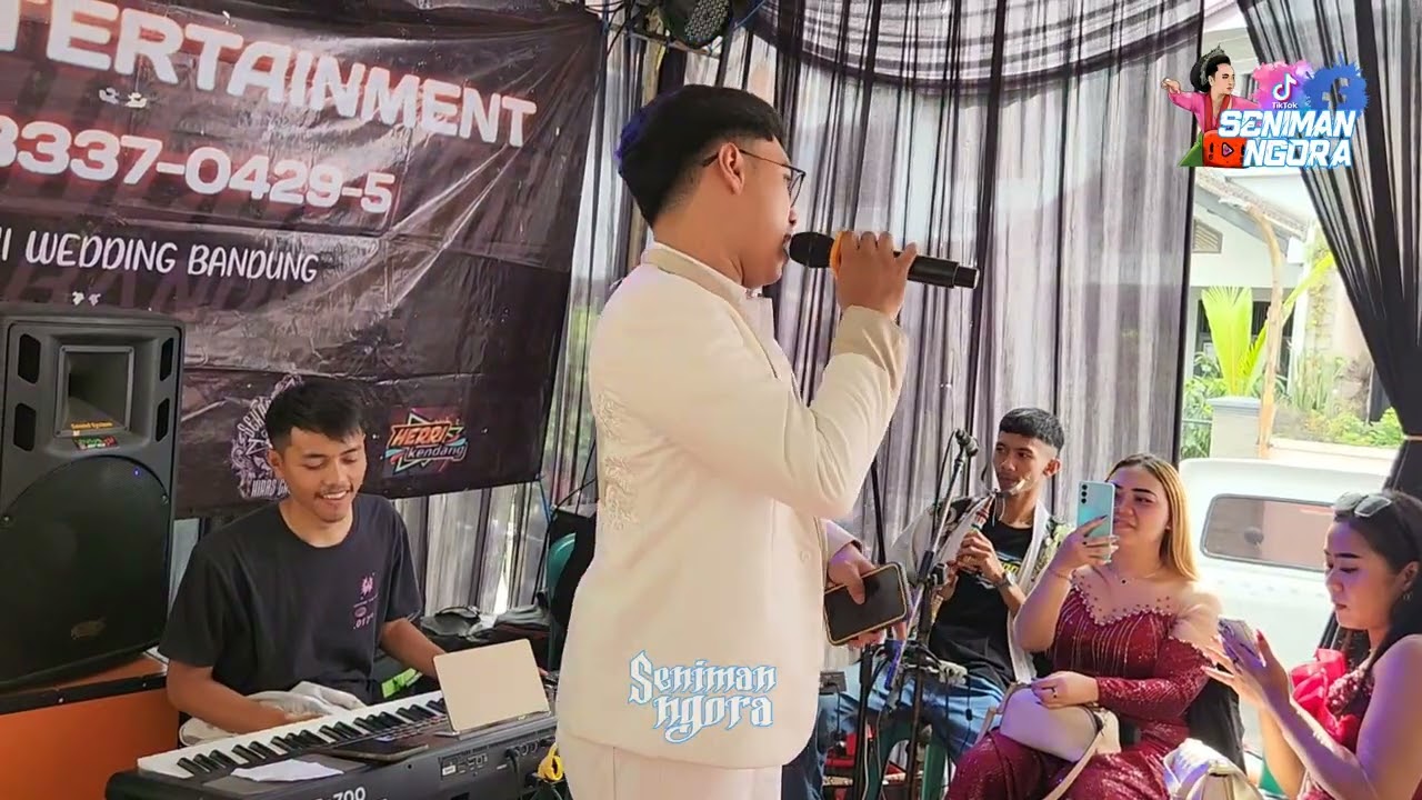 CINTA DARI SEBERANG - VOC. RANA || ARINI ENTERTAINMENT