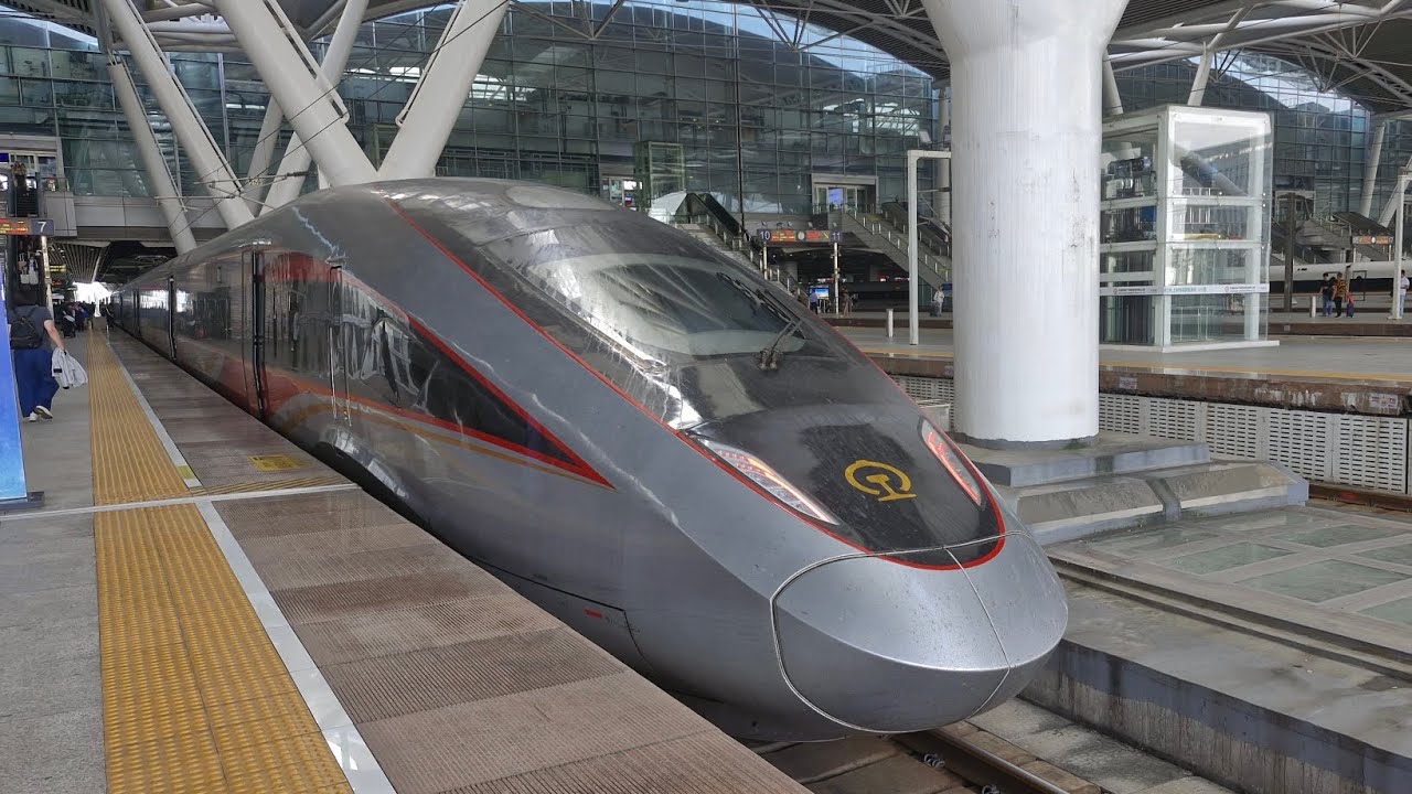 Vlog 392: China Trains- Train G6361 Guangzhou South 广州南 to Shenzhen North 深圳北