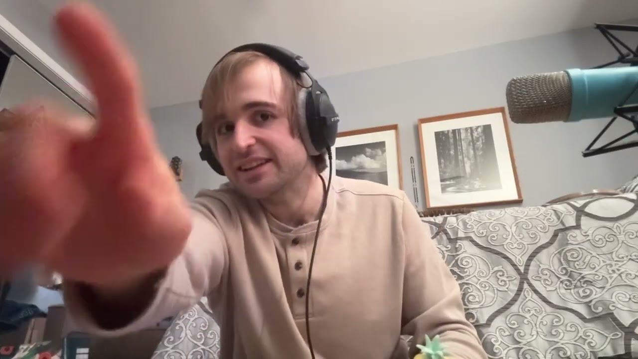 asmr, an attempt at dry mouth sounds and other stuff