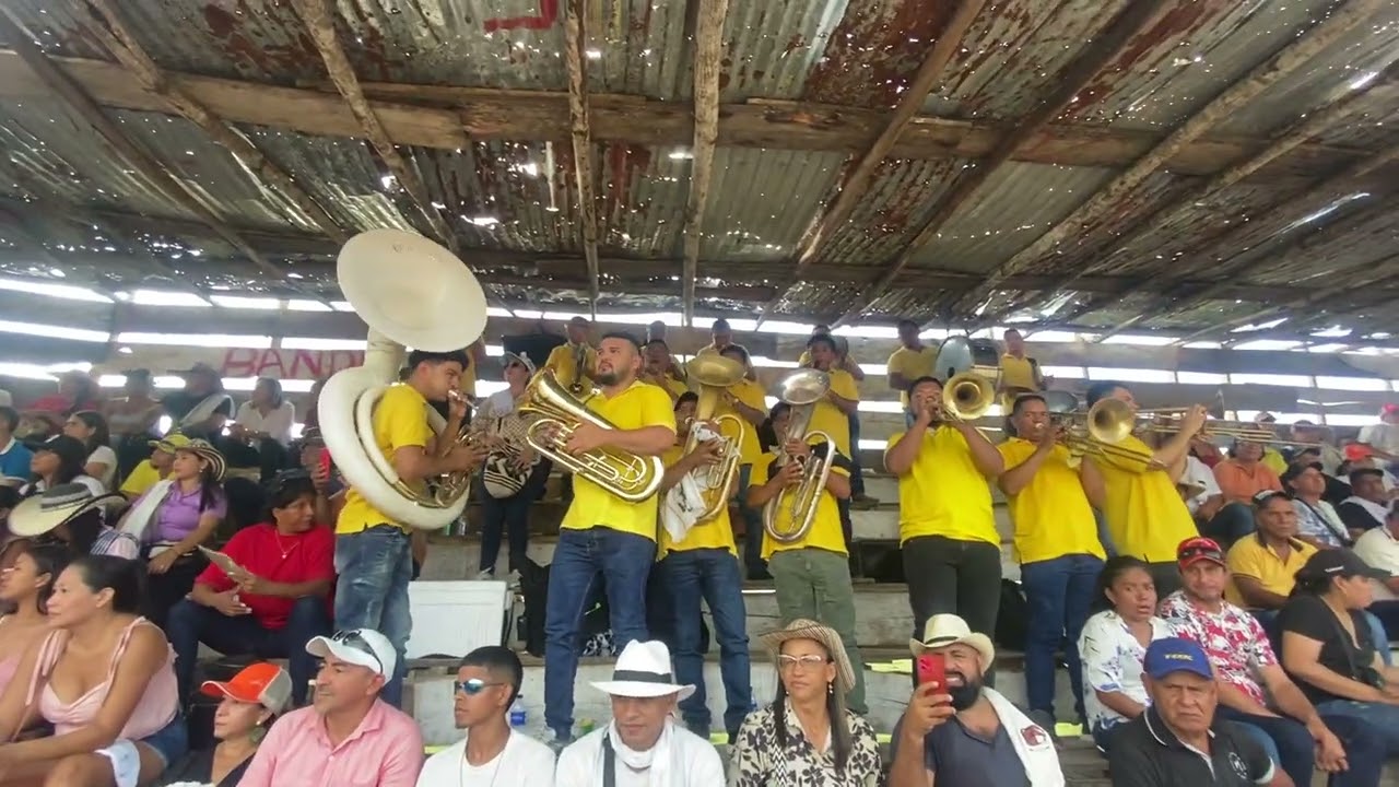 SE FUE EL MAESTRO BANDA CENTRAL DE PLANETA RICA 