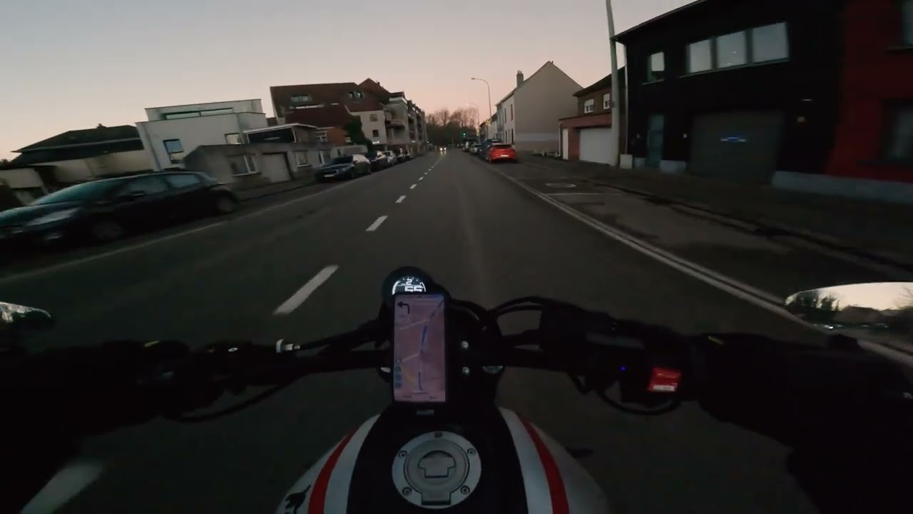 XSR700 - POV - IXIL HyperLOW - Nightfall
