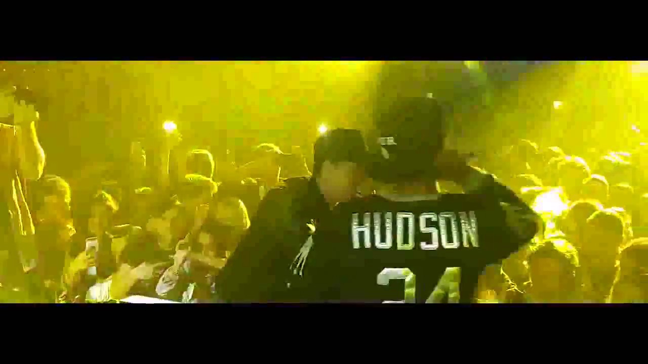 PAPICHAMP - Puti Short (En Vivo)