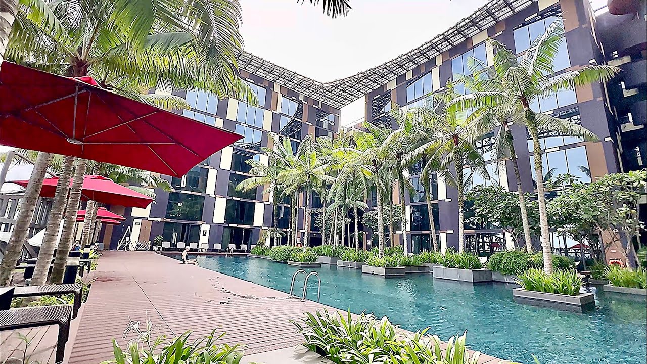 STAY AT Crowne Plaza Hotel Changi Airport REVIEW @ Changi International Airport Terminal 3