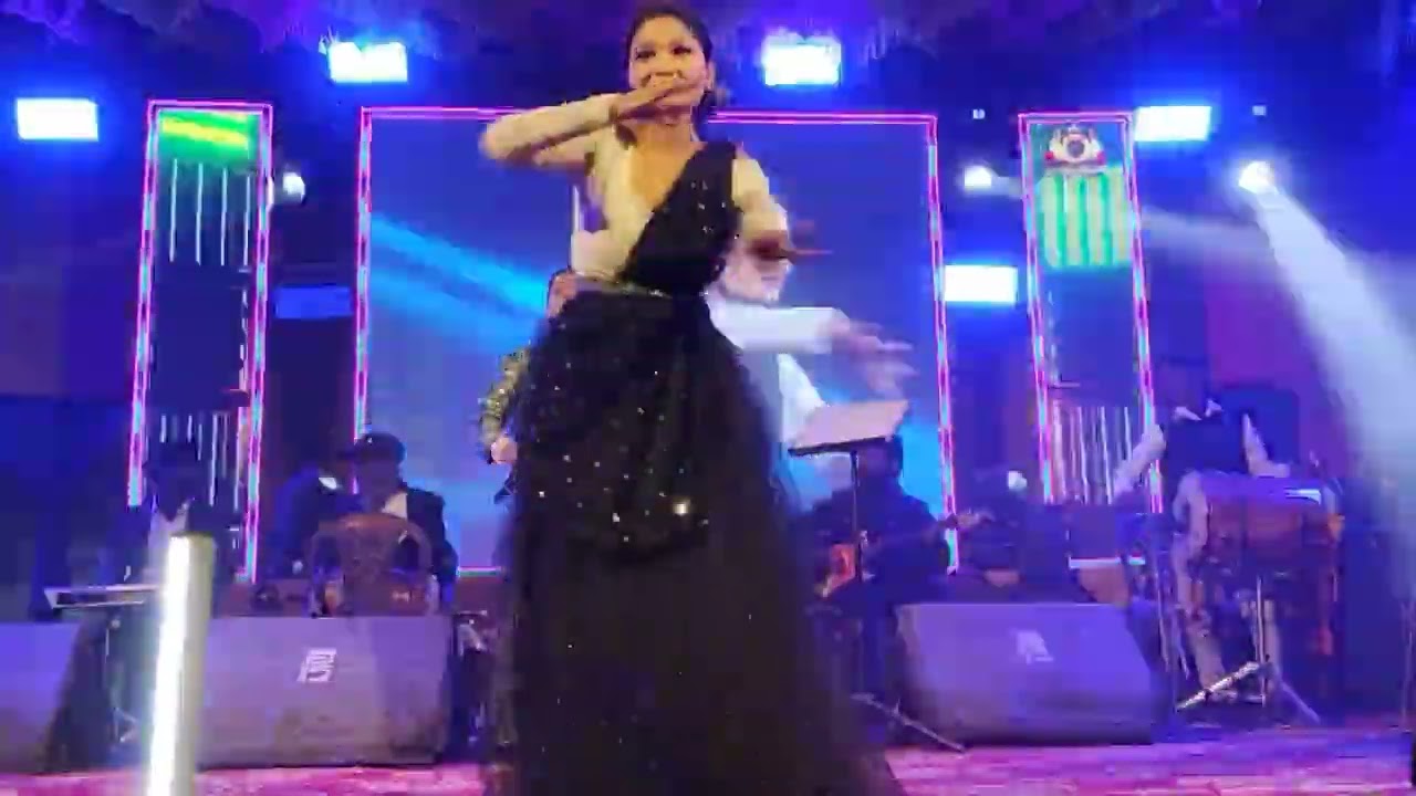Amar hater churi baje khon ..khon..khon.....