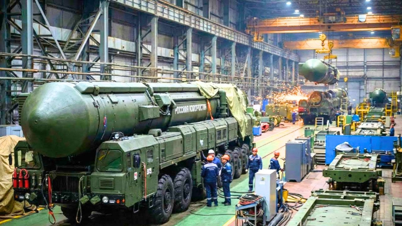 Внутри завода РС-24 &laquo;Ярс&raquo;: полный процесс производства российской межконтинентальной баллистическ...