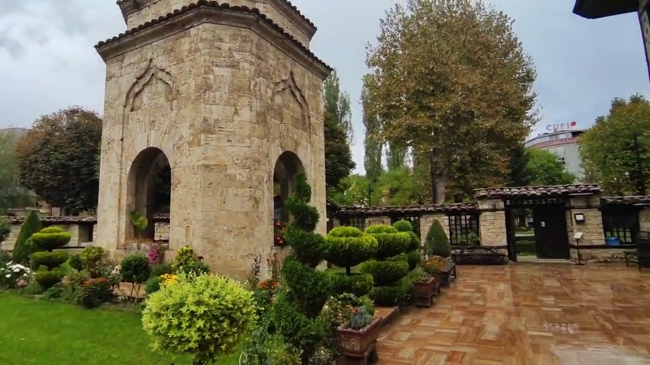 Dünya'nın en iyi işlemeli camisi...