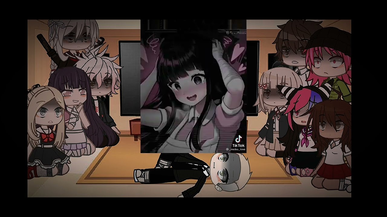 -danganronpa react  to mikan tsumiki❤️💗